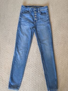 American Eagle High Rise Button Fly Jegging Jeans | Light Wash | Women's Size 4